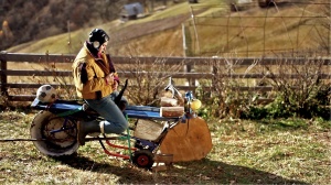 DINCOLO DE MUNTELE MEU